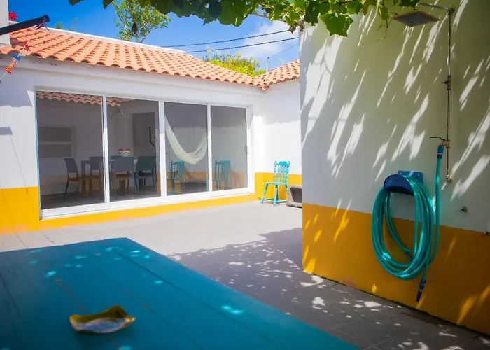 Dos M's Casa de Férias Nordeste (Azores)