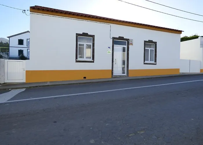 Dos M's * Nordeste (Azores)